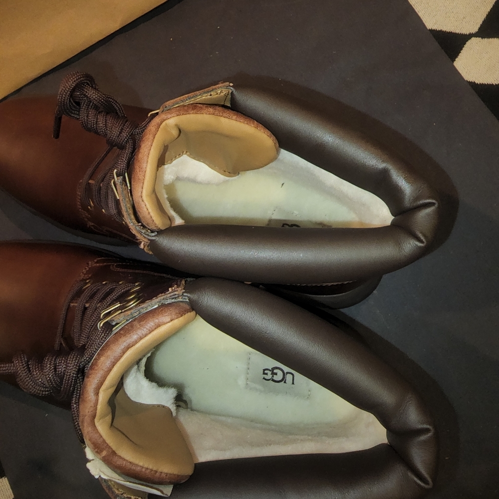 Waterproof boot - Picture 10 of 14